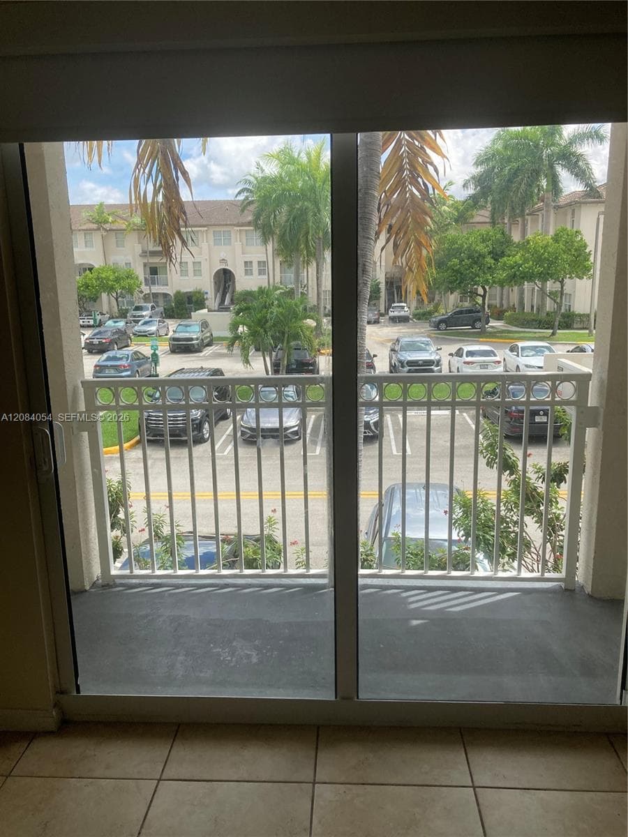 ST MORTIZ AT DORAL CONDO · #215 in Doral - Photo 8