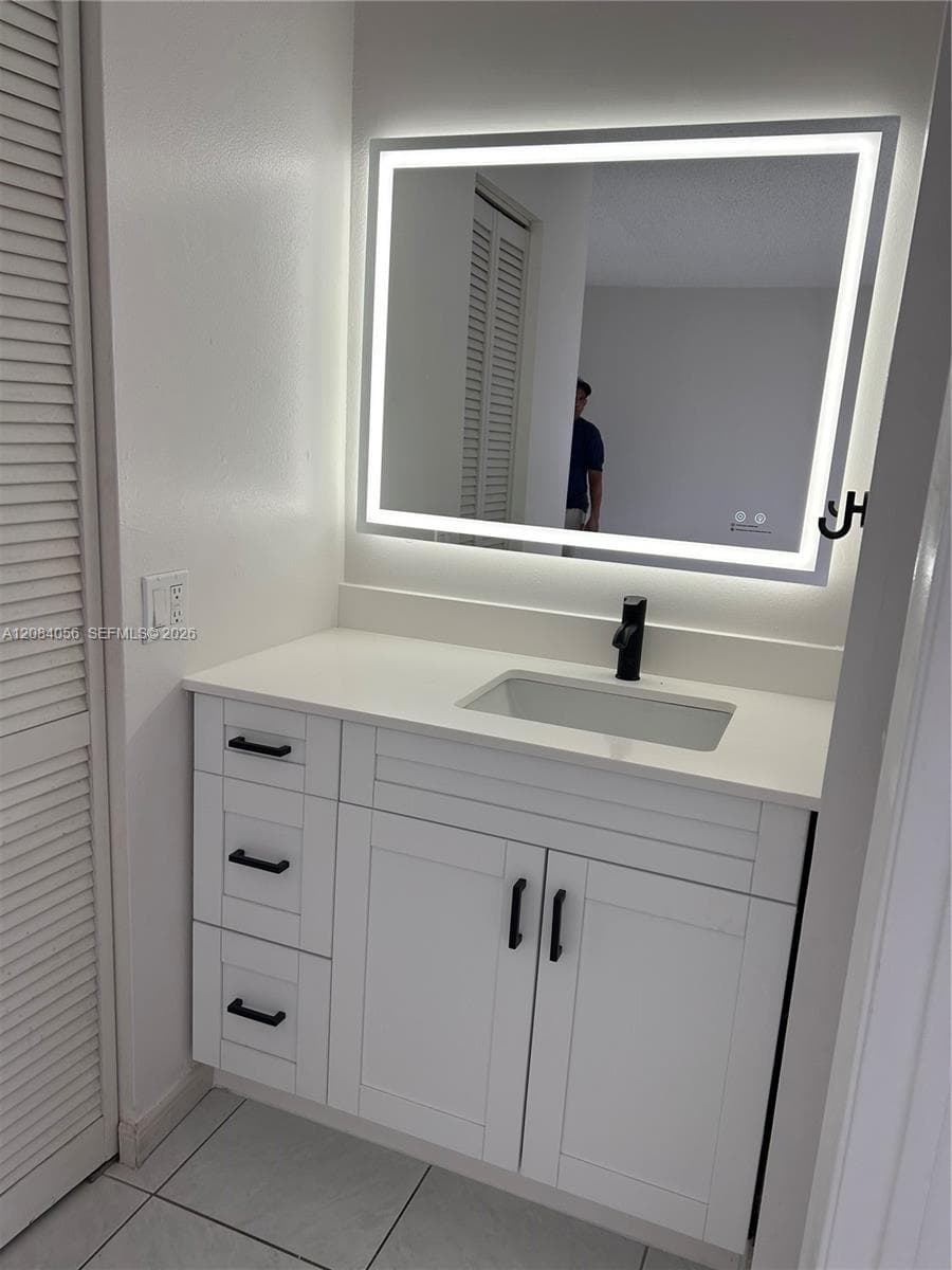 GOLDEN GATE CONDO PHASE I · #410 in Hialeah - Photo 6