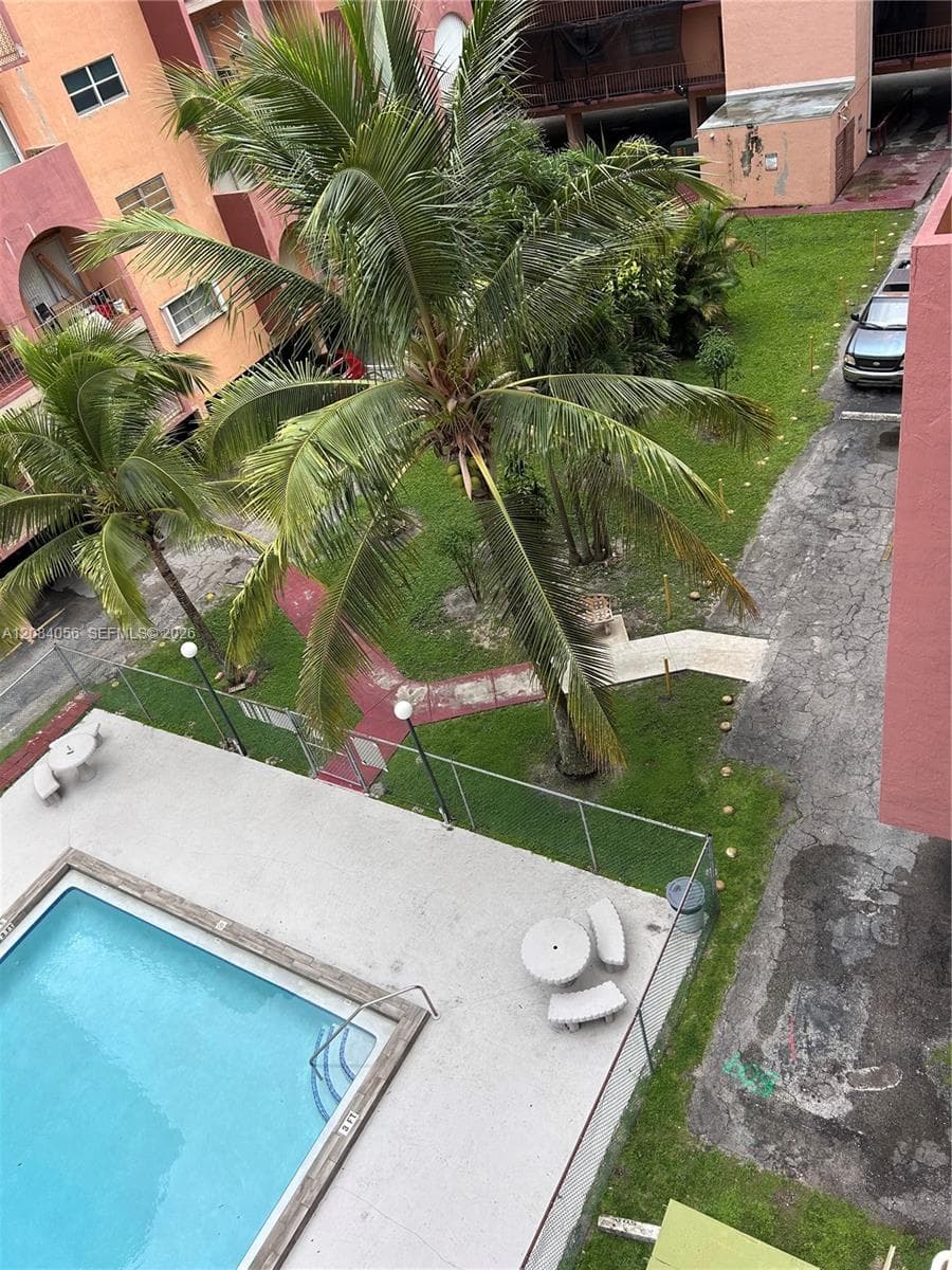 GOLDEN GATE CONDO PHASE I · #410 in Hialeah - Photo 15
