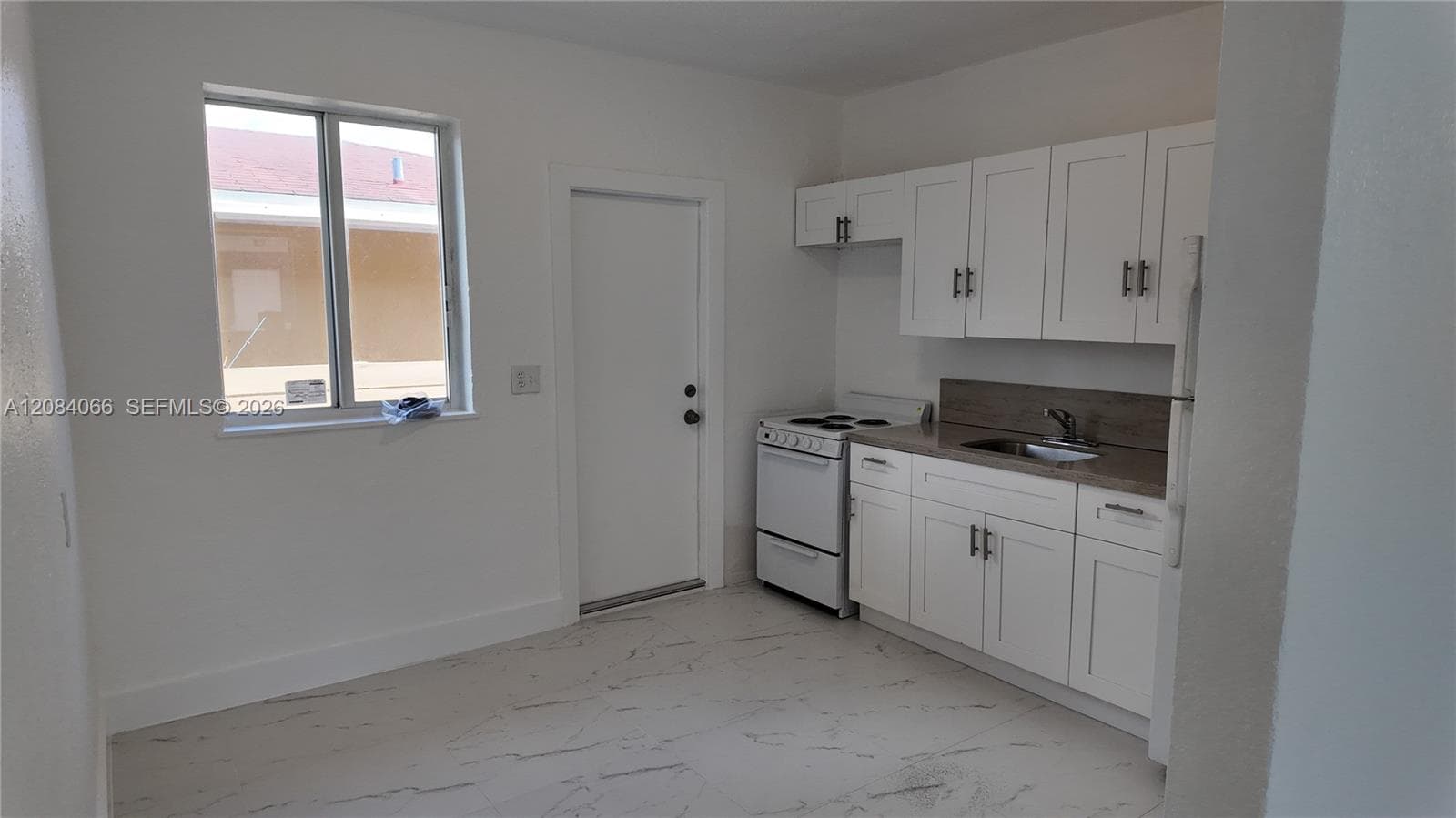 GARDEN CITY · #3737 in Miami - Photo 5