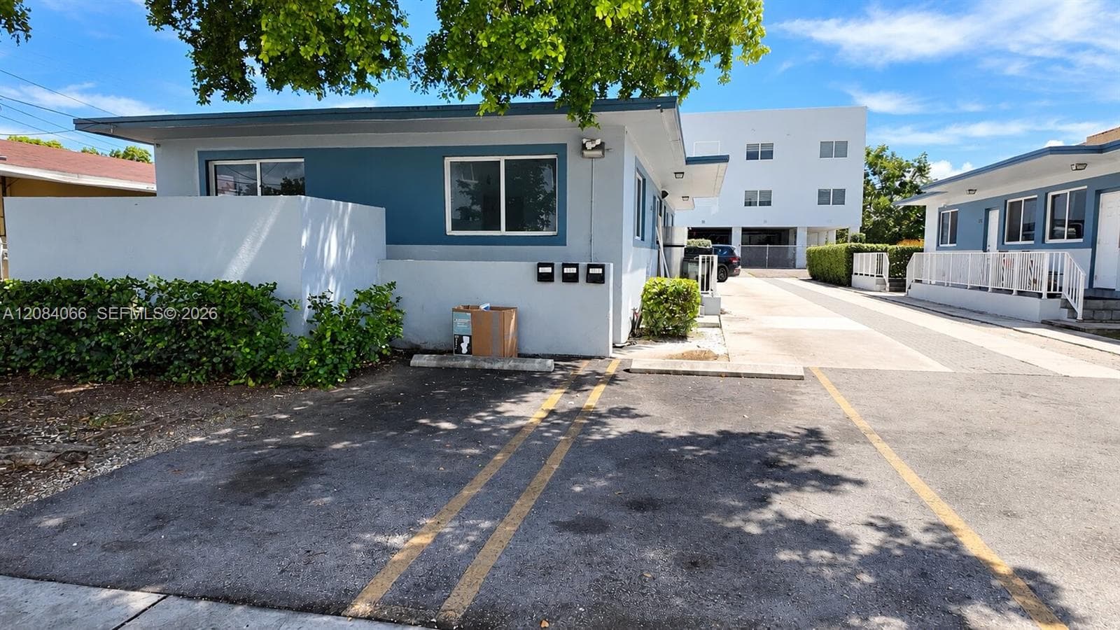 GARDEN CITY · #3737 in Miami - Photo 15