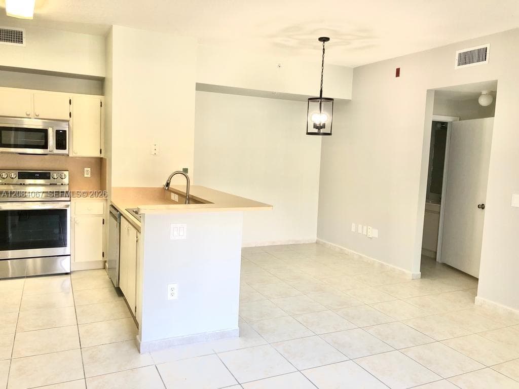 PALM GARDENS AT DORAL 1 · #107 in Doral - Photo 1