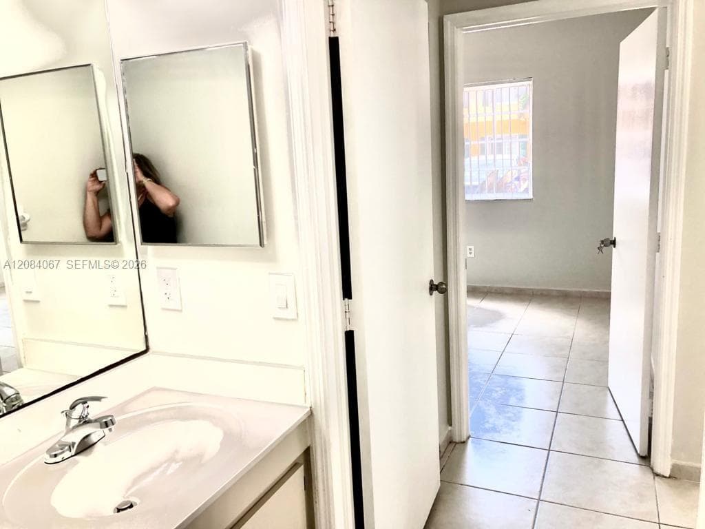 PALM GARDENS AT DORAL 1 · #107 in Doral - Photo 10
