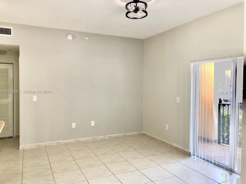 PALM GARDENS AT DORAL 1 · #107 in Doral - Photo 4