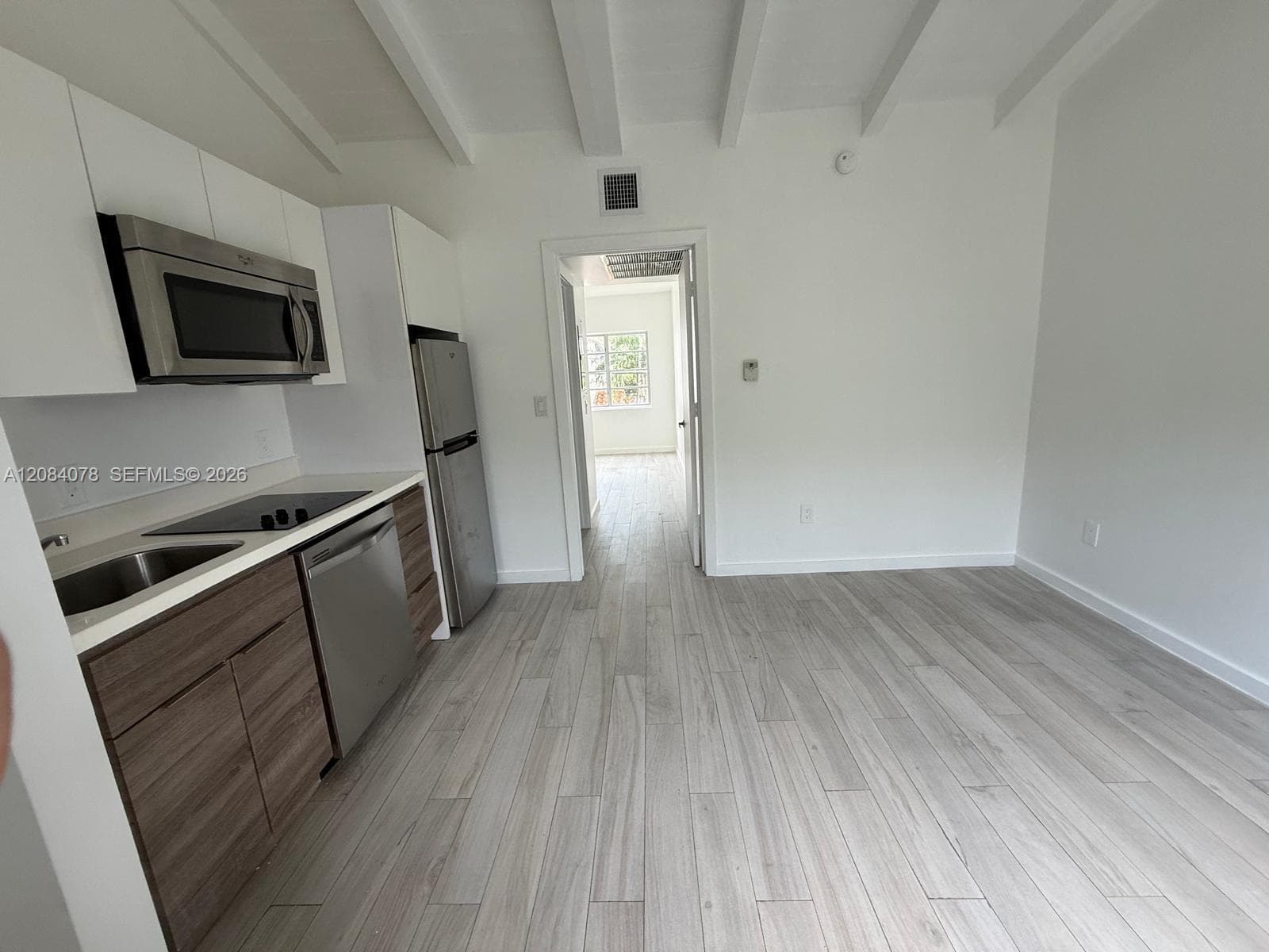 EVA CONDO · #202 in Miami Beach - Photo 6