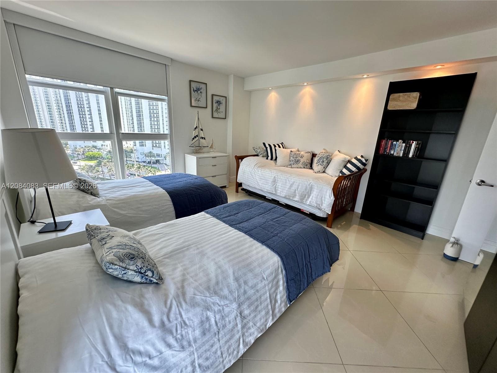 ARLEN HOUSE EAST · #1405 in Sunny Isles Beach - Photo 32