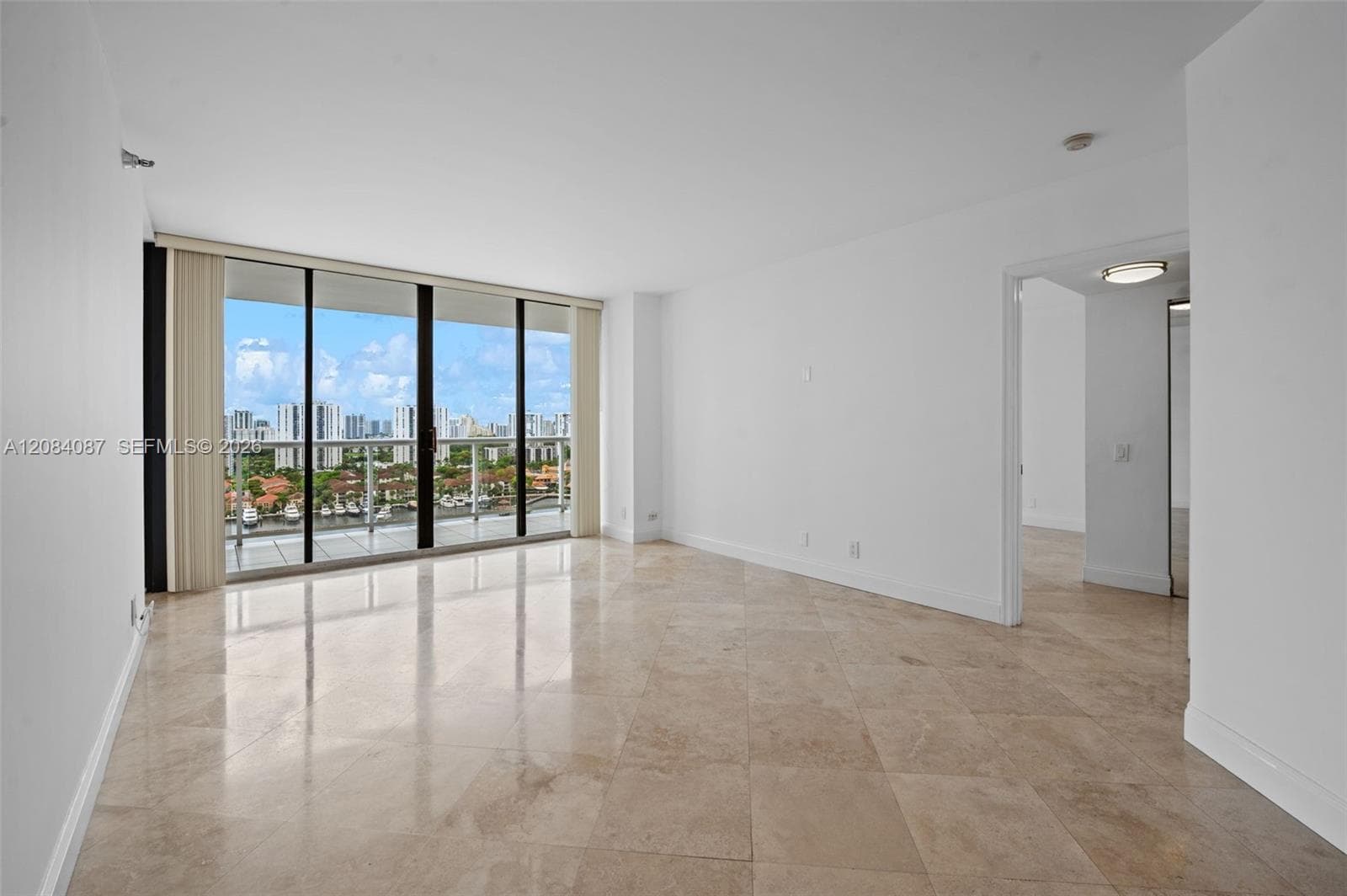 HARBORSIDE · #1807 in Aventura - Photo 8