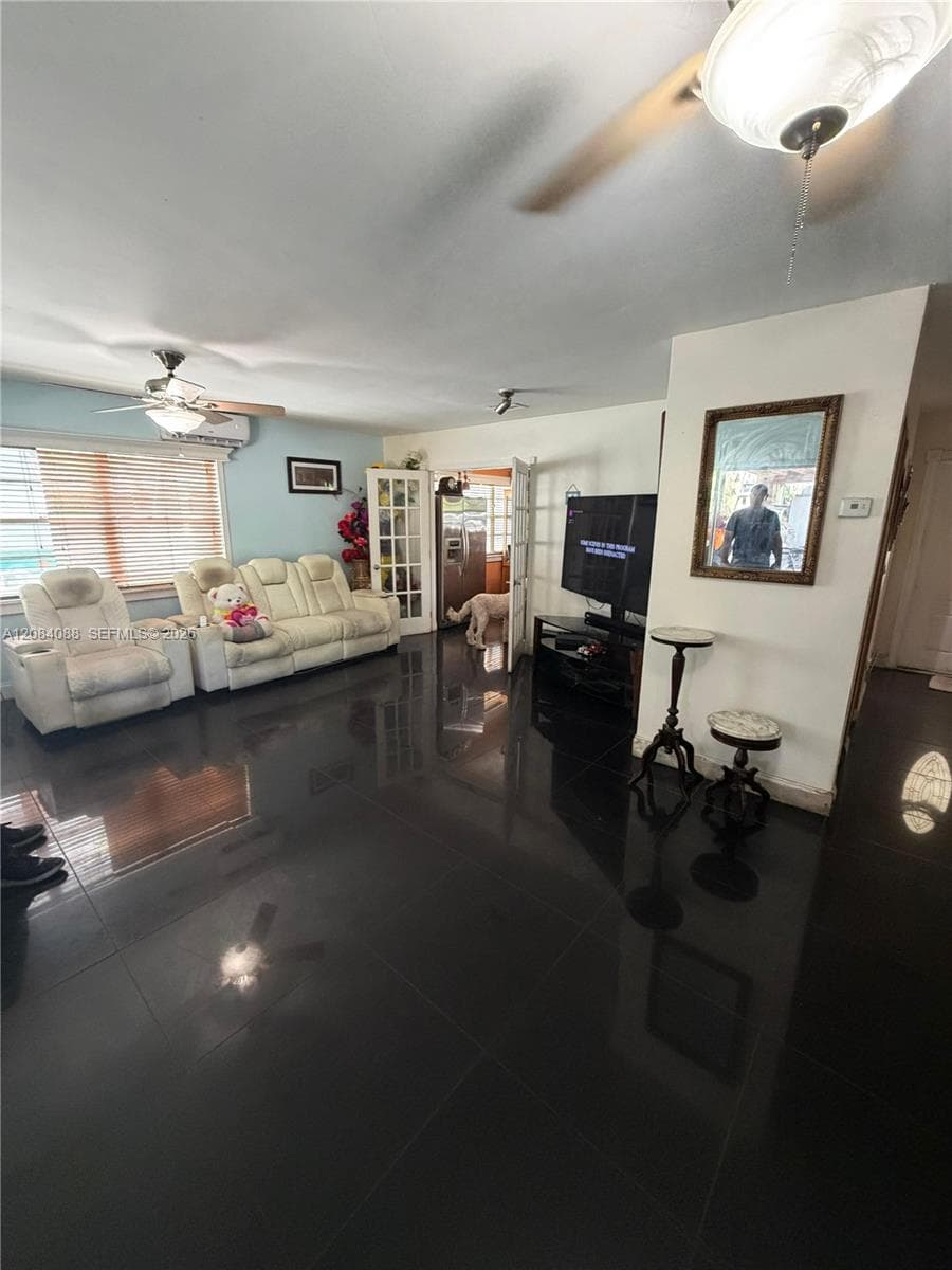 16111 SW 98th Ave photo 9