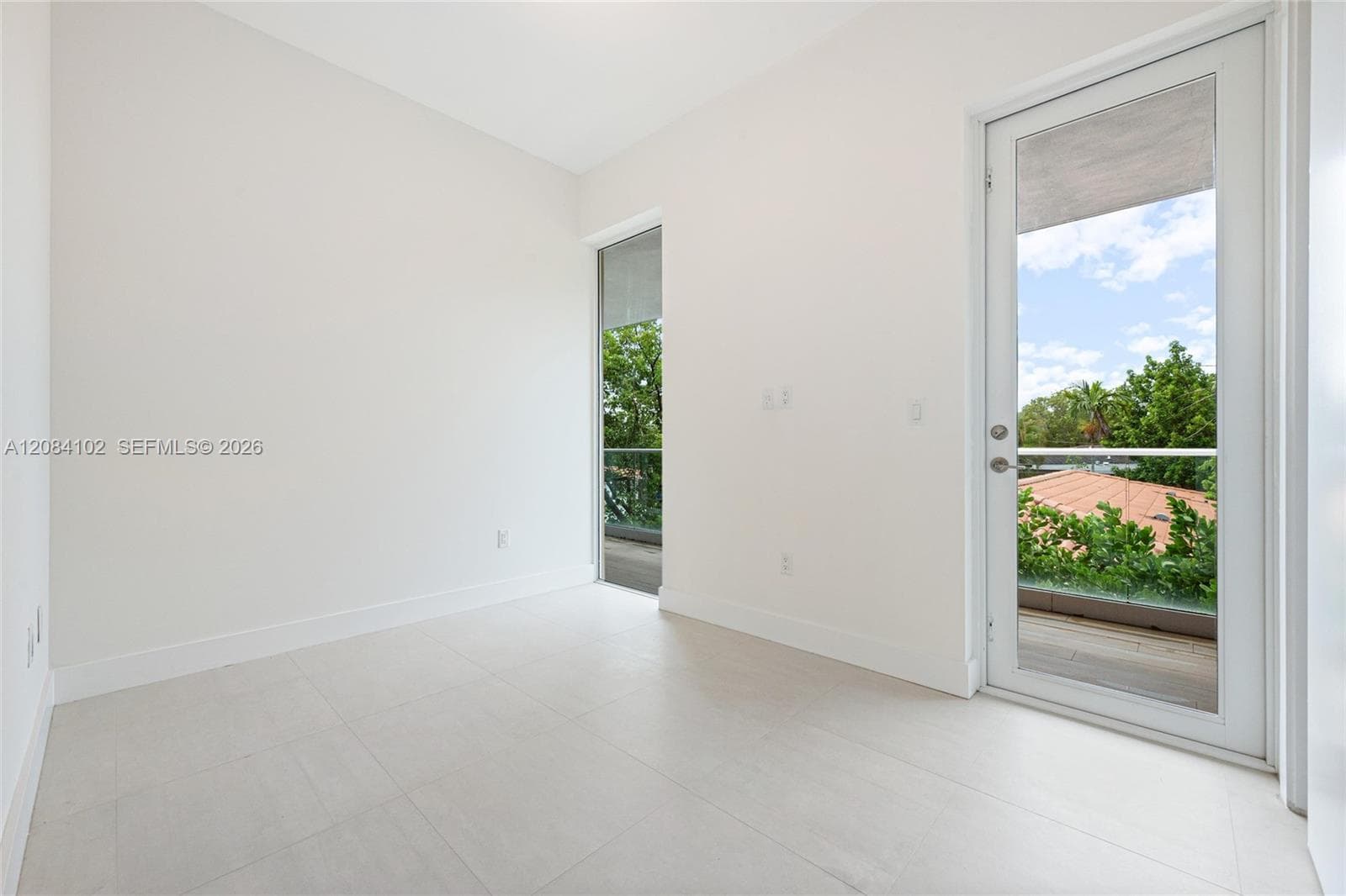 1622 SW 30th Ave photo 24