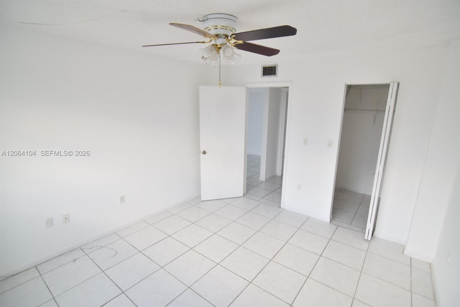 PARKVIEW PLAZA CONDO · #419 in Miami Beach - Photo 11