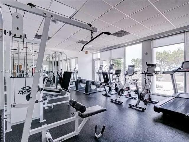 PARKER TOWER CONDO · #1703 in Hallandale Beach - Photo 7
