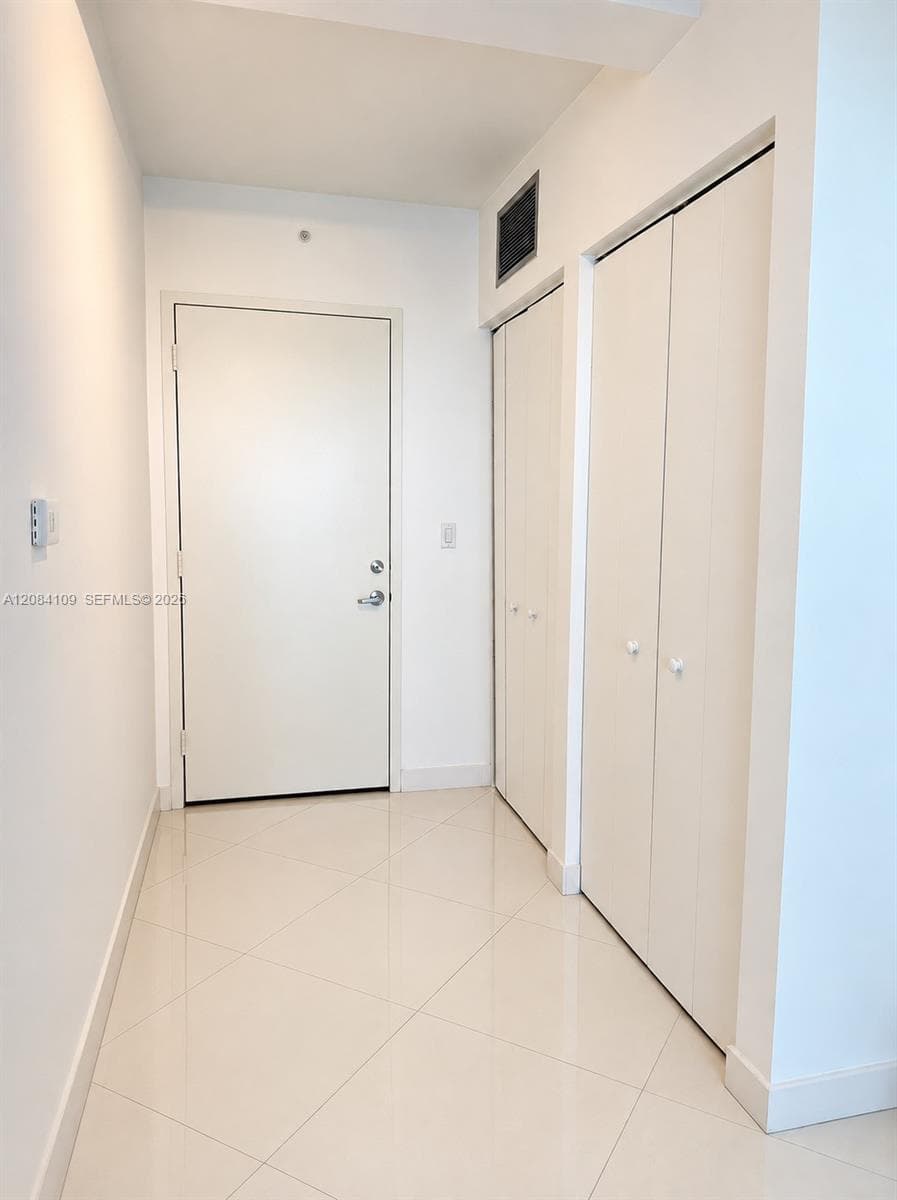 NEO VERTIKA CONDO · #602 in Miami - Photo 14