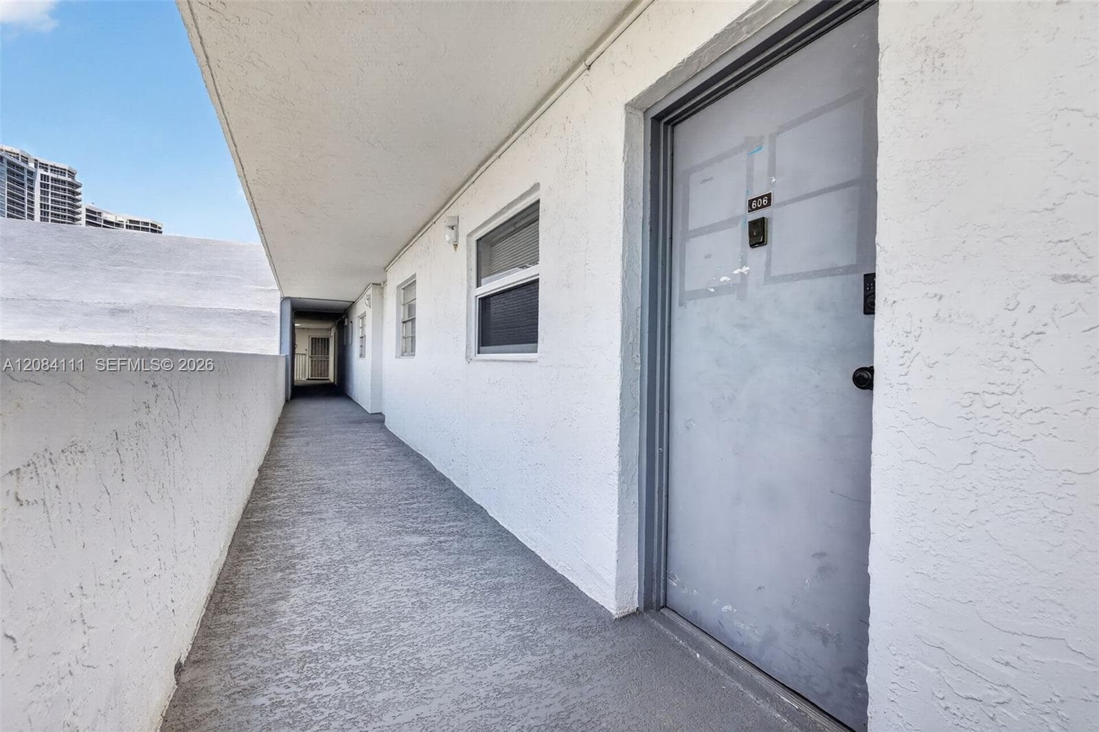 Eden Point North Condo · #606 in North Miami Beach - Photo 4