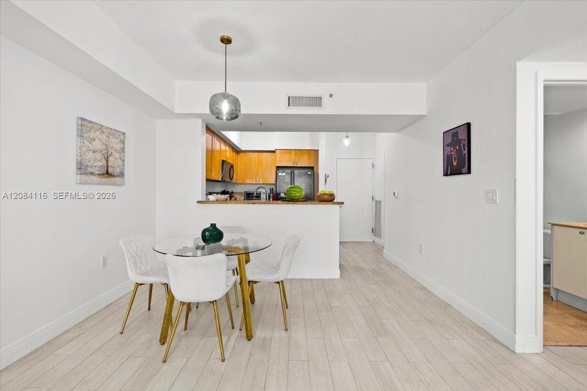DUO CONDOMINIUM WEST · #1108W in Hallandale Beach - Photo 6