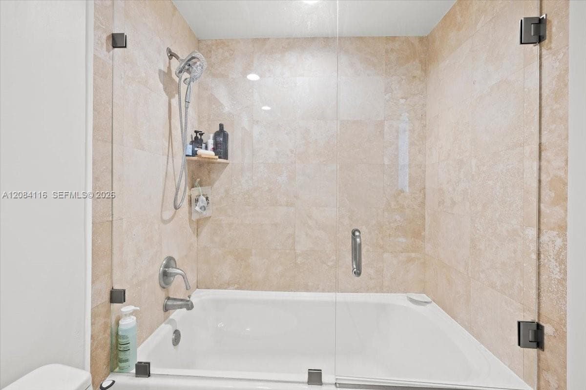 DUO CONDOMINIUM WEST · #1108W in Hallandale Beach - Photo 10