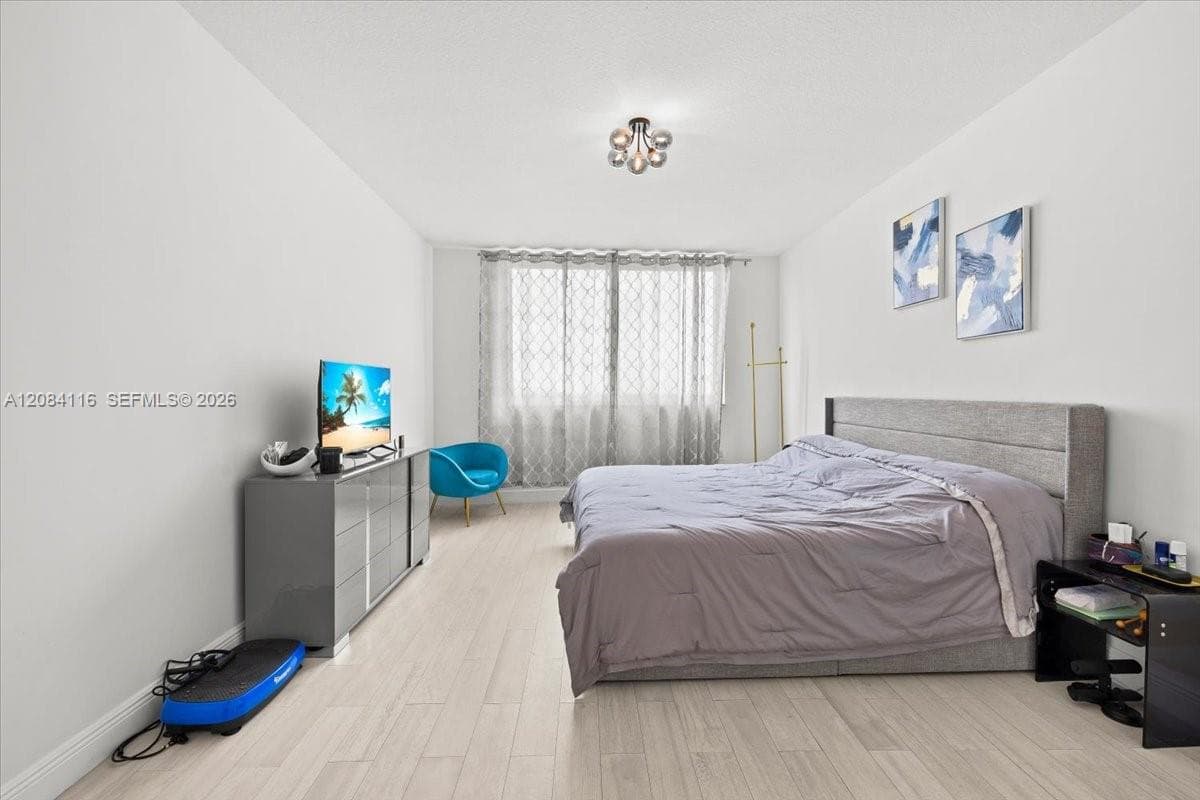 DUO CONDOMINIUM WEST · #1108W in Hallandale Beach - Photo 8