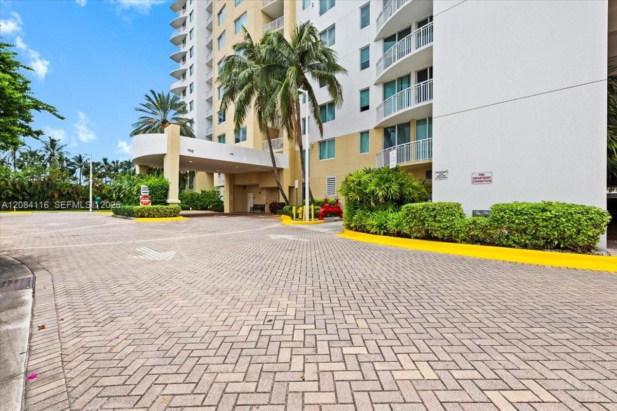 DUO CONDOMINIUM WEST · #1108W in Hallandale Beach - Photo 25