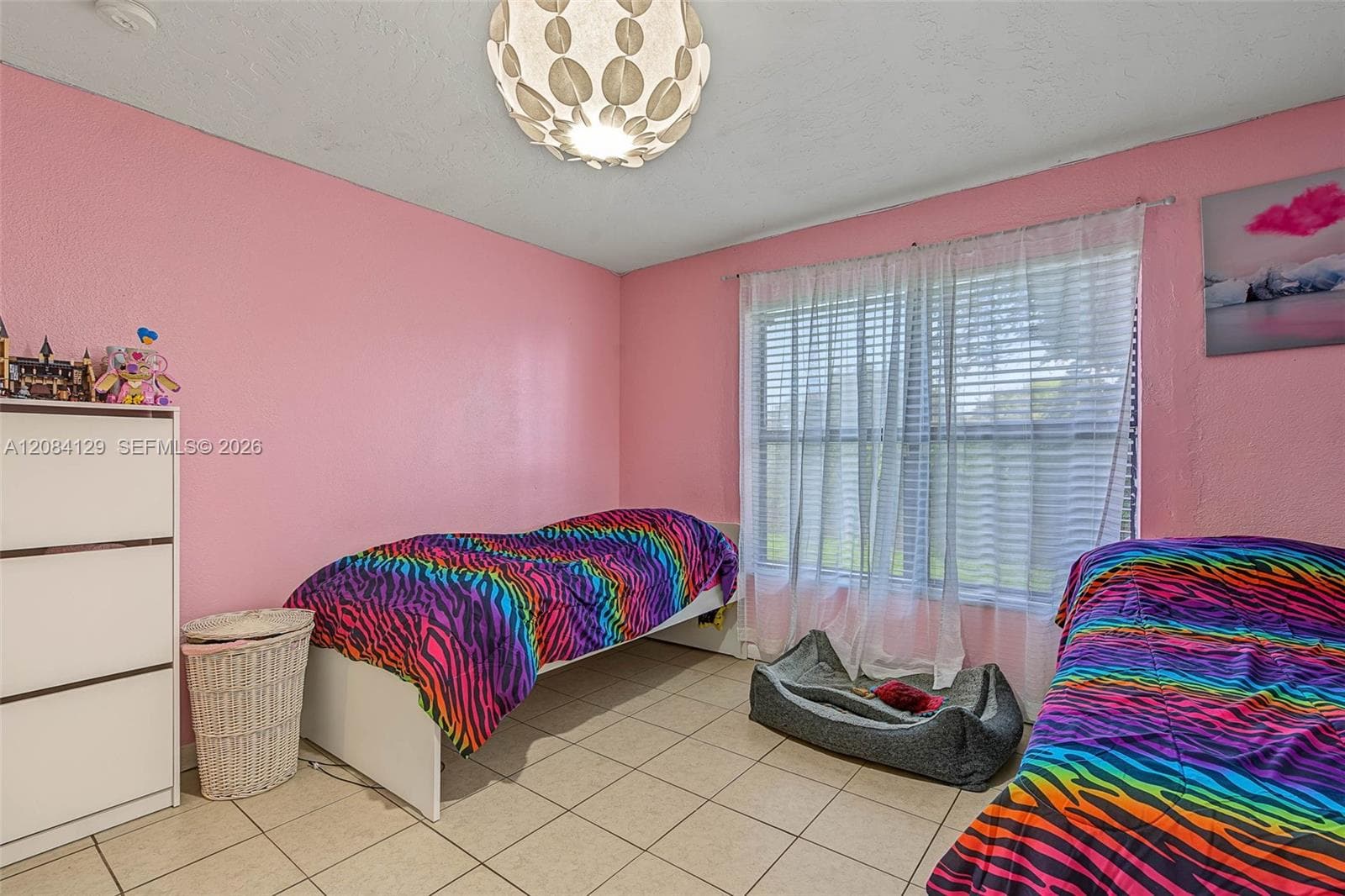 Second bedroom