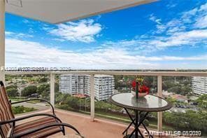 BUCKLEY TOWERS CONDO - EA · #1425E in Miami - Photo 1