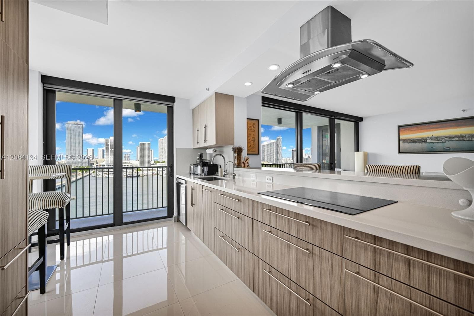 VENETIAN ISLE CONDO · #1208 in Miami - Photo 13