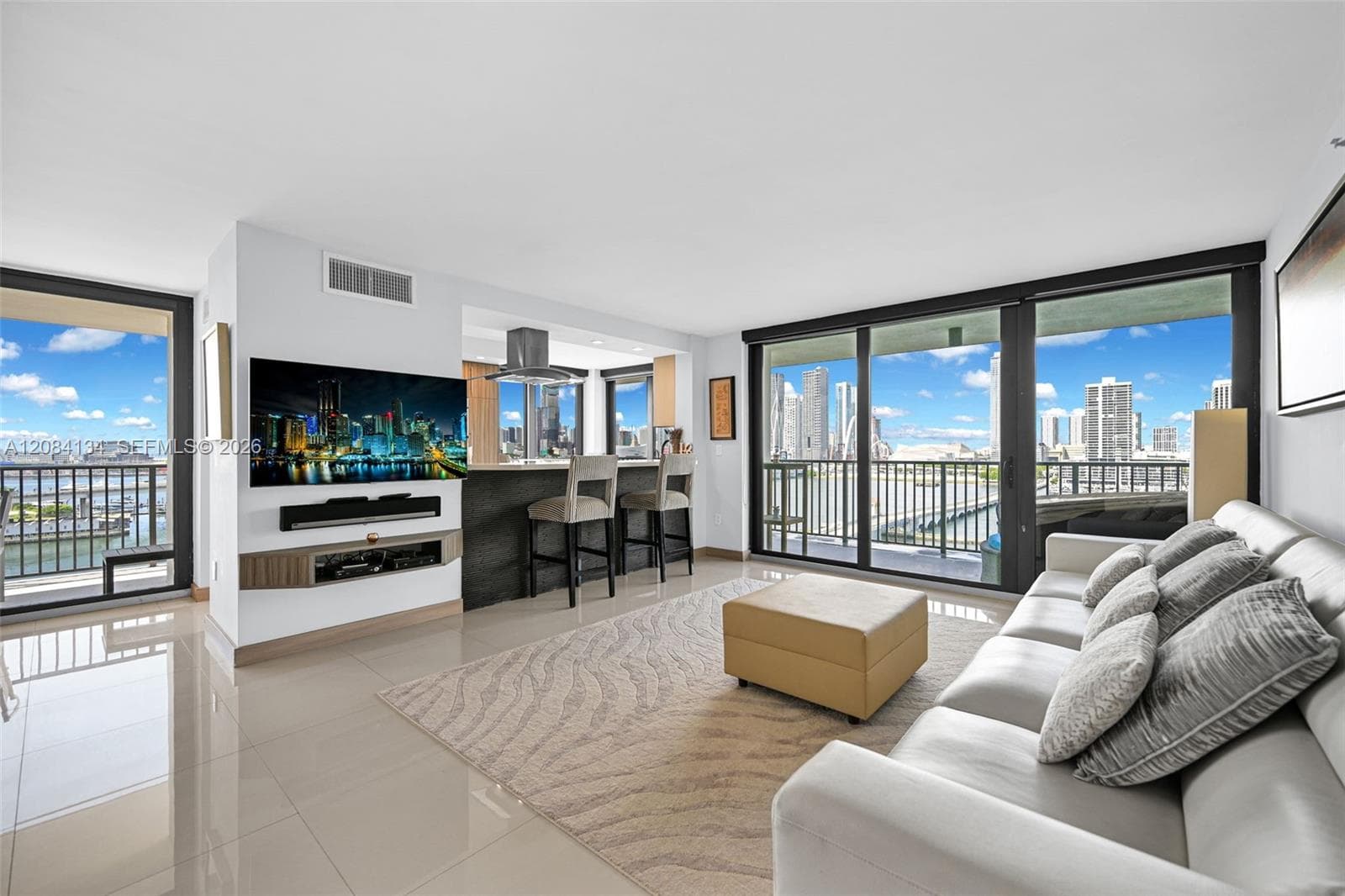 VENETIAN ISLE CONDO · #1208 in Miami - Photo 7
