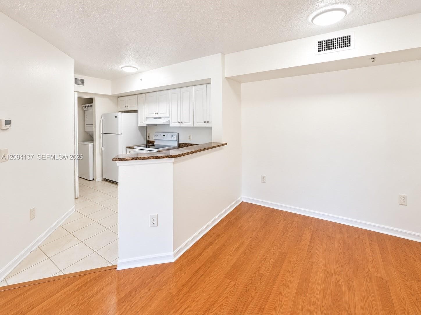 THE OAKS AT MIAMI GARDENS · #201 in Miami Gardens - Photo 3