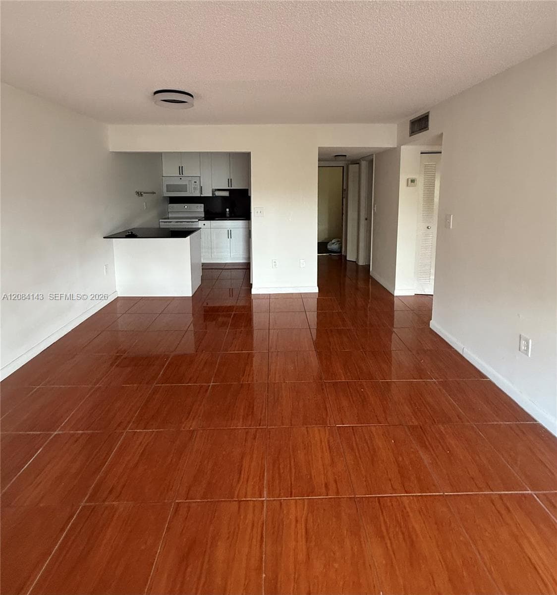 SOUTH SHORE CONDO · #203 in Miami - Photo 3