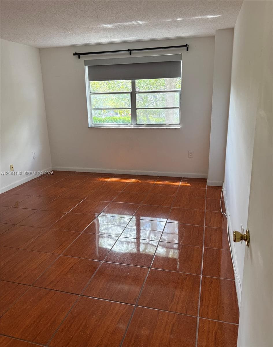 SOUTH SHORE CONDO · #203 in Miami - Photo 8