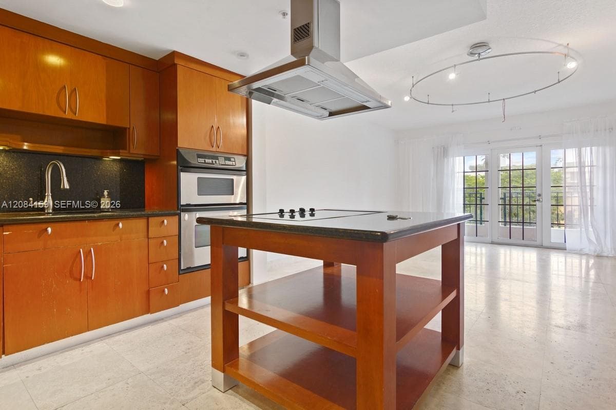 ARMITAGE PLACE NO 3 CONDO · #209 in Miami Beach - Photo 3