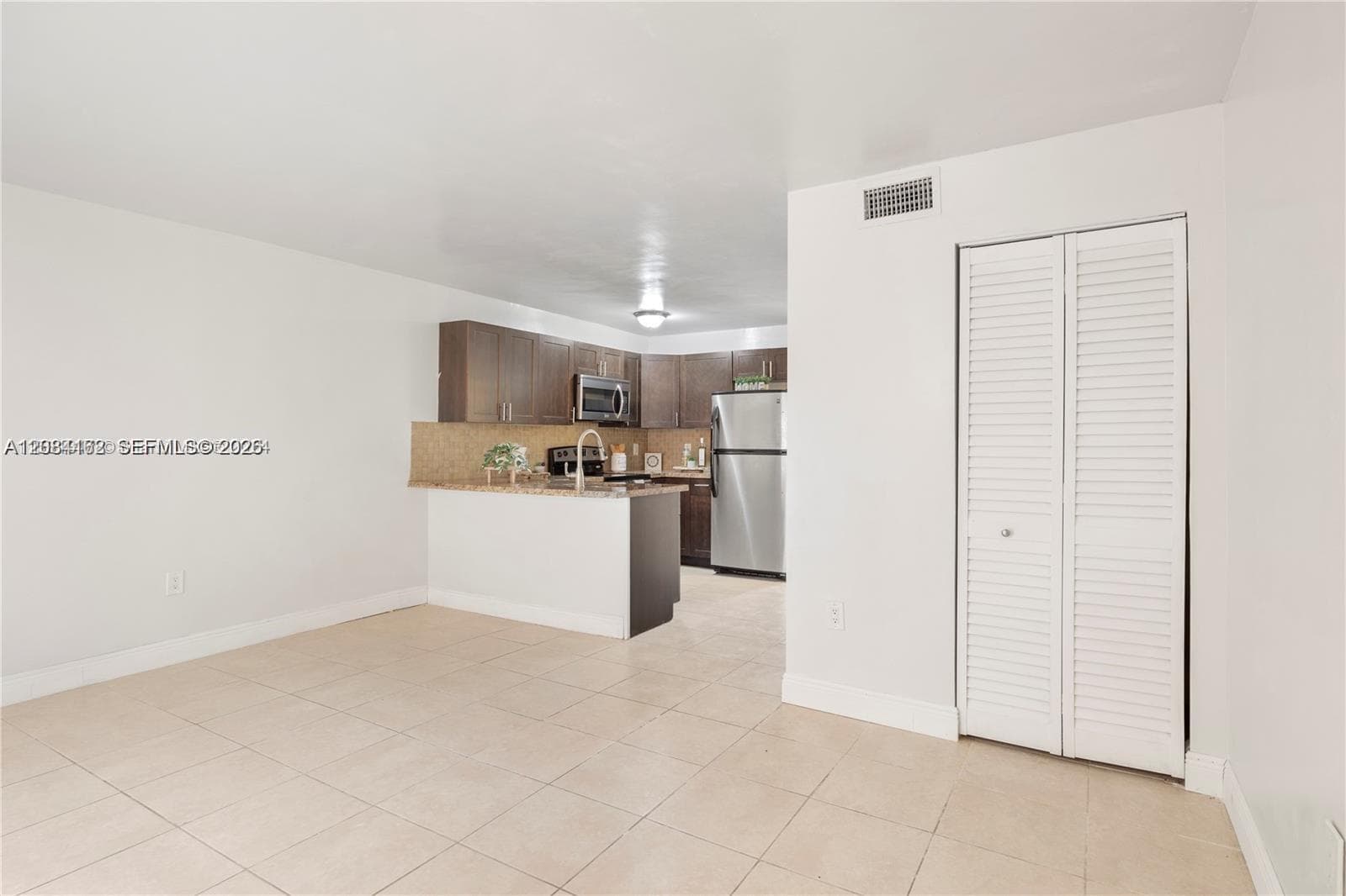 CYPRESS VILLAGE CONDO · #D19 in Miami Lakes - Photo 8