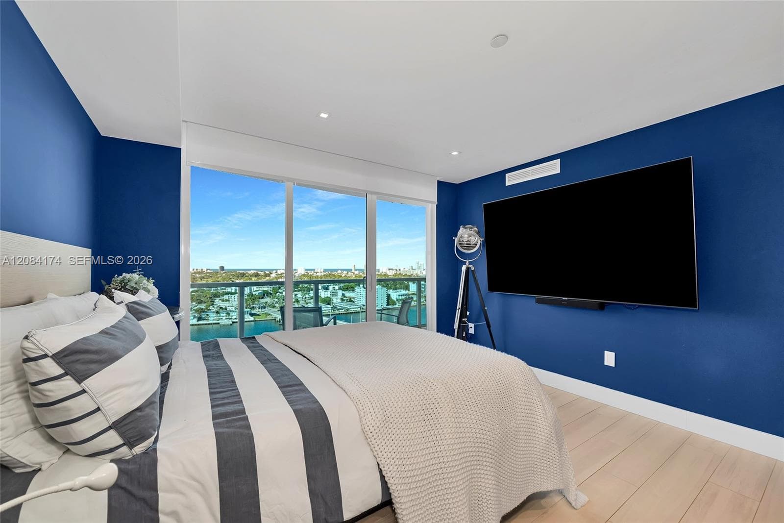 THE BRIDGEWATER CONDO · #1901 in North Bay Village - Photo 31