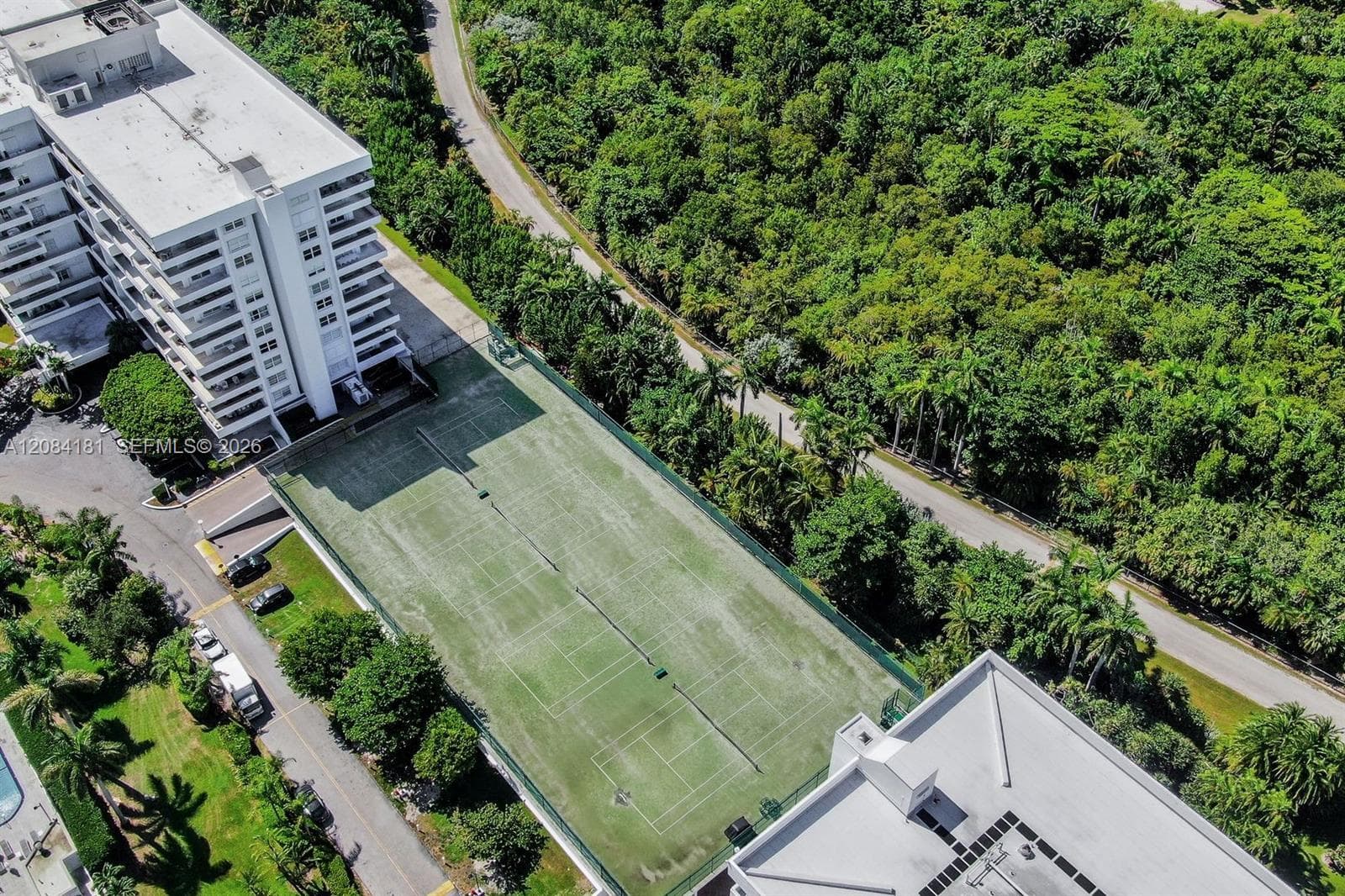 Commodore Club West · #103 in Key Biscayne - Photo 38