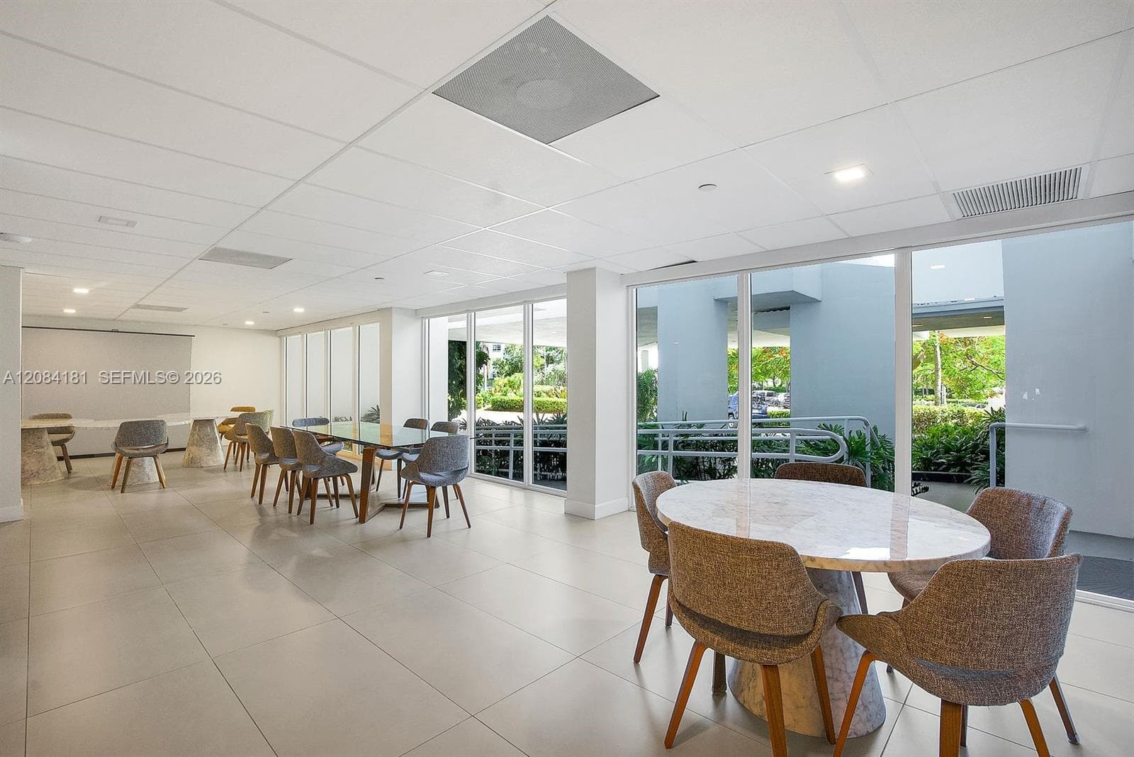 Commodore Club West · #103 in Key Biscayne - Photo 33