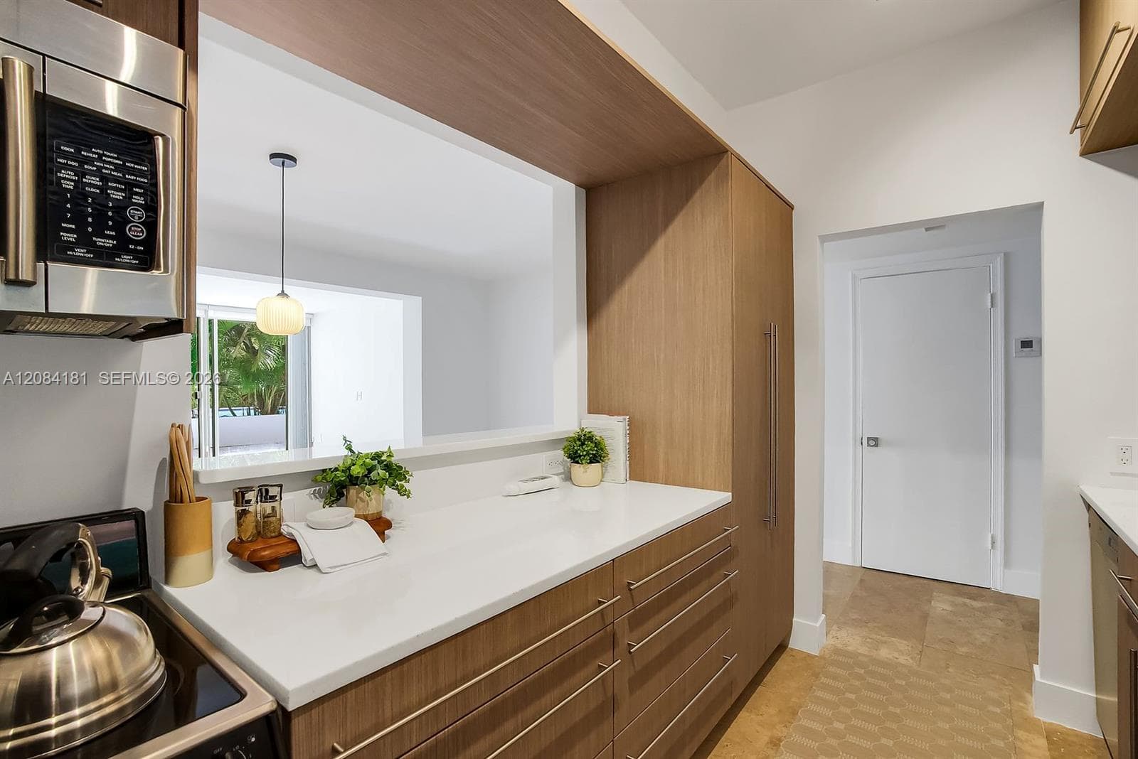 Commodore Club West · #103 in Key Biscayne - Photo 15