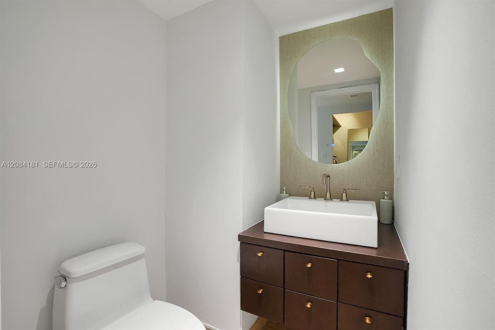 Commodore Club West · #103 in Key Biscayne - Photo 29