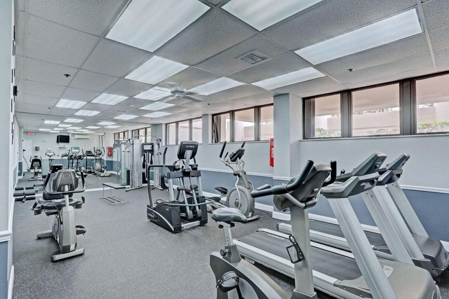 FITNESS CENTER