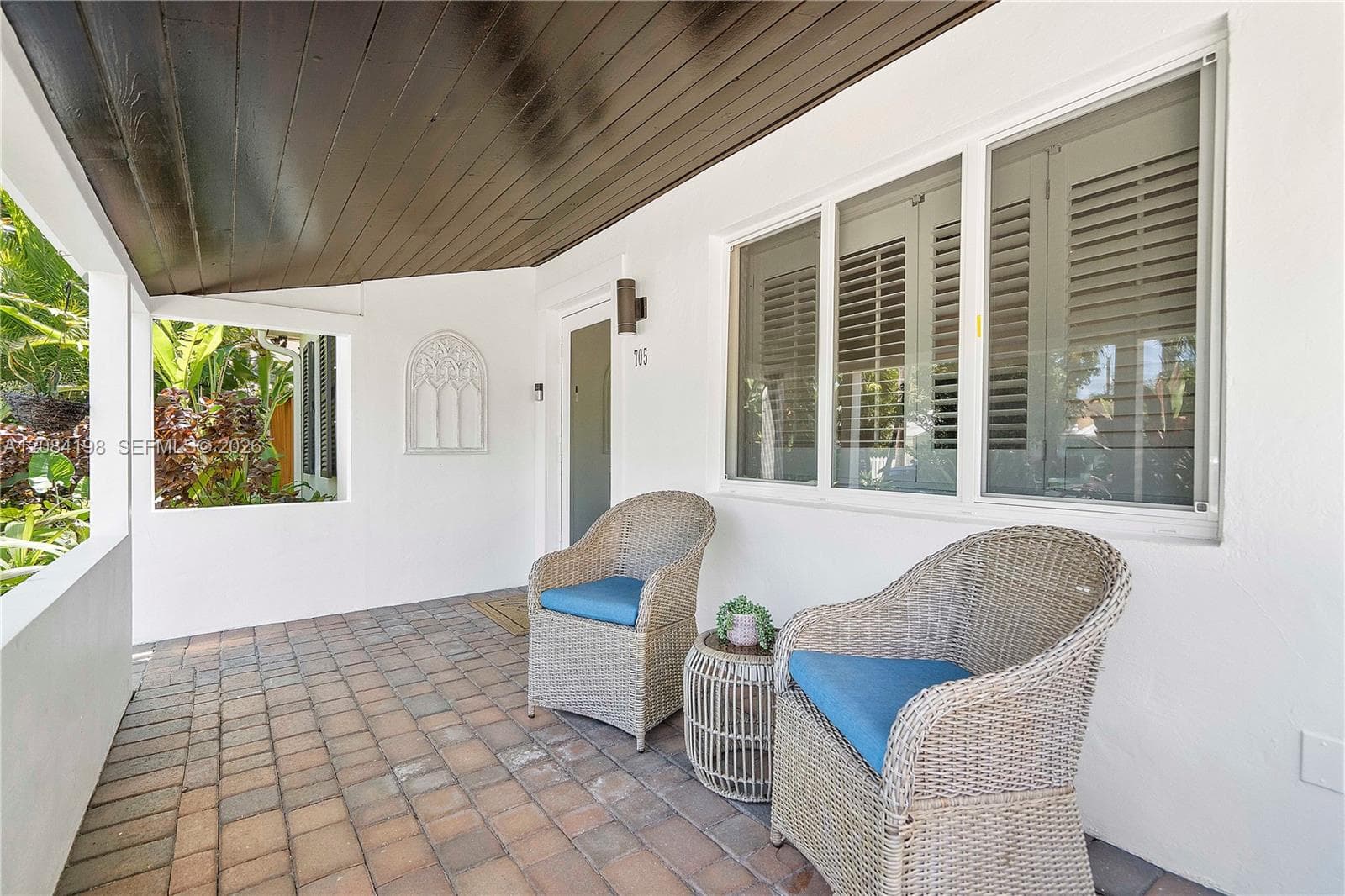 705 SW 8th Ave photo 31