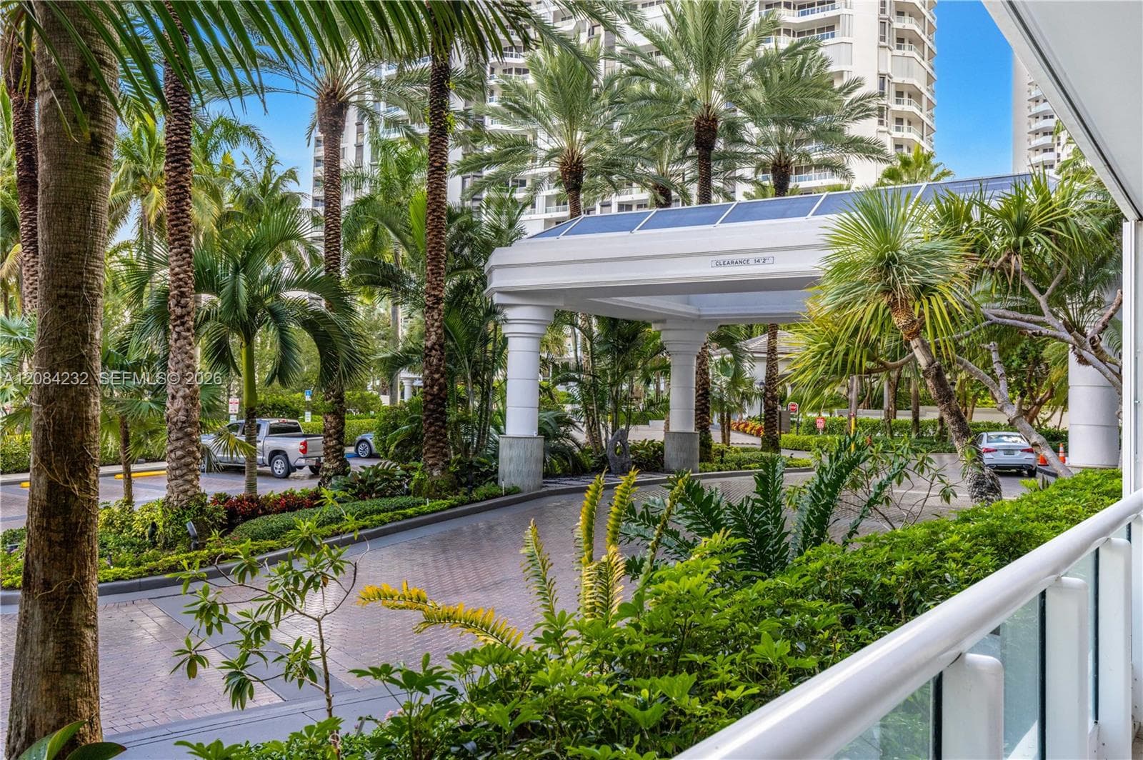 SOUTH TOWER AT THE POINT · #207 in Aventura - Photo 22
