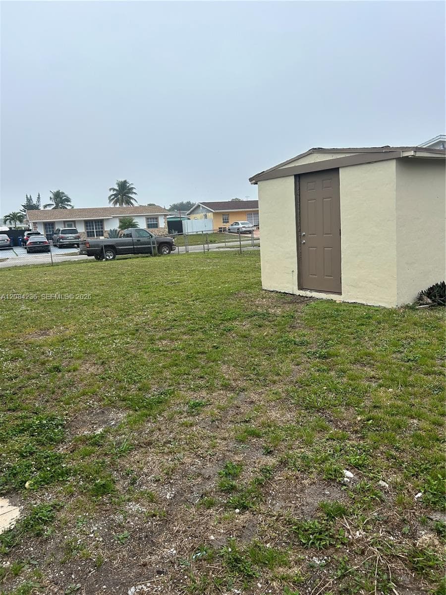 3270 NW 196th Ln photo 3