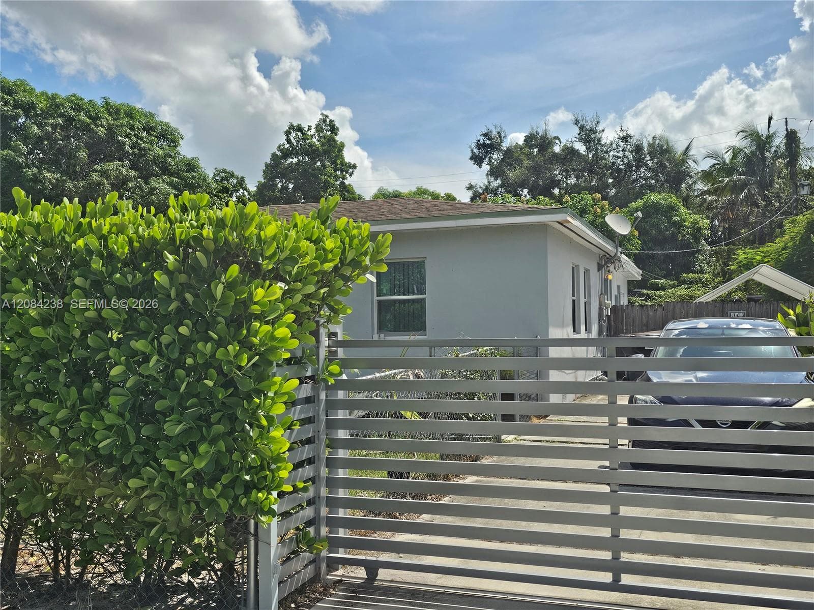 12145 NE 11th Ct photo 2