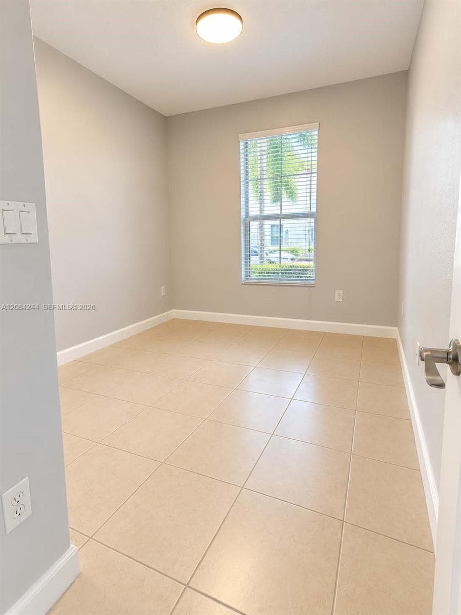 17067 SW 93rd St #17067 photo 14