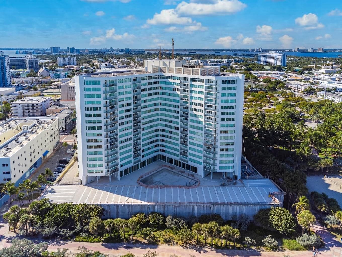 BURLEIGH HOUSE CONDO · #1533 in Miami Beach - Photo 15