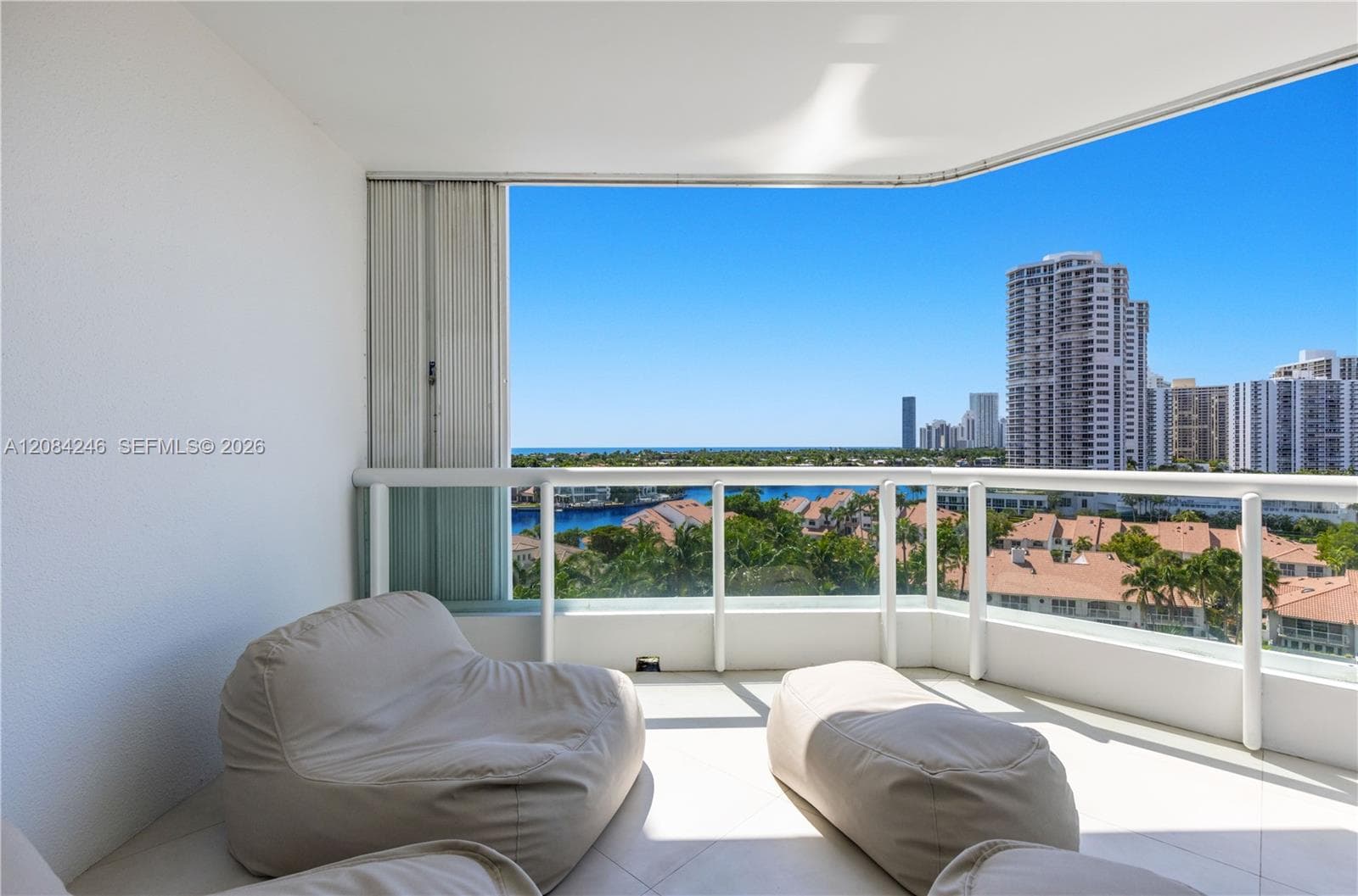 ATLANTIC III AT THE POINT · #902 in Aventura - Photo 47