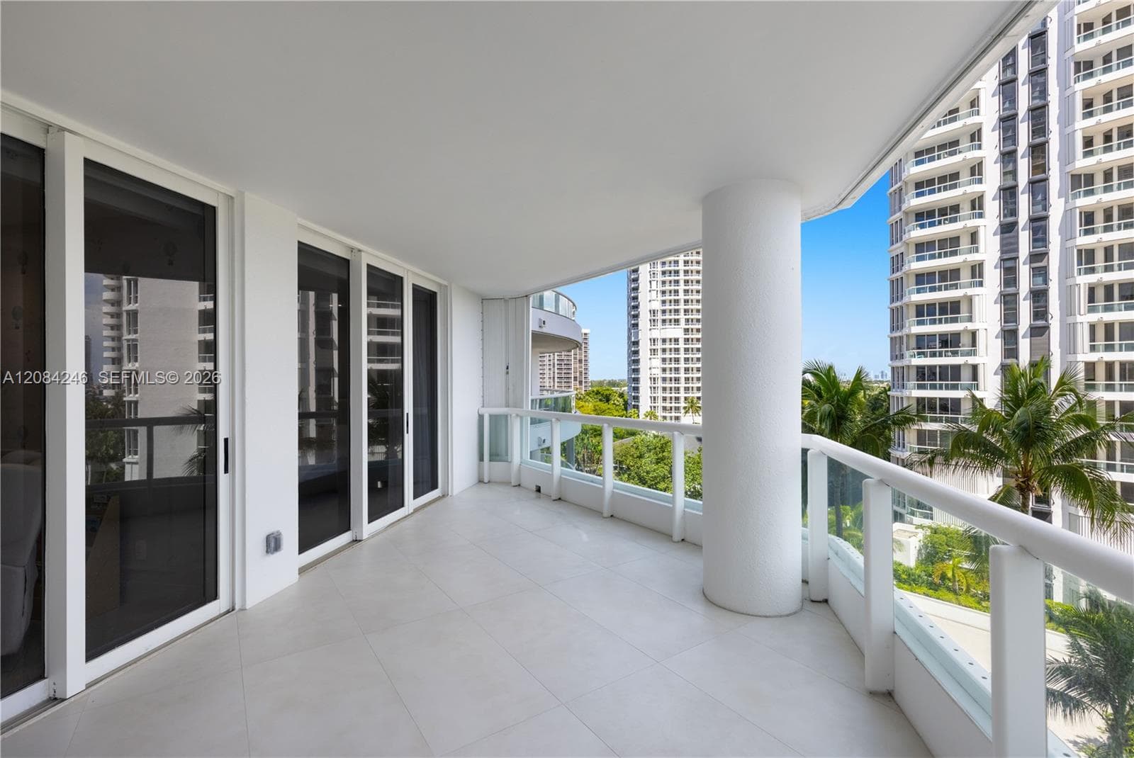 ATLANTIC III AT THE POINT · #902 in Aventura - Photo 45