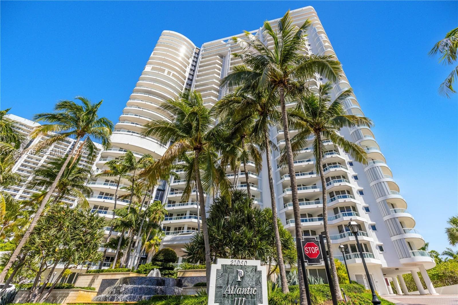 ATLANTIC III AT THE POINT · #902 in Aventura - Photo 54