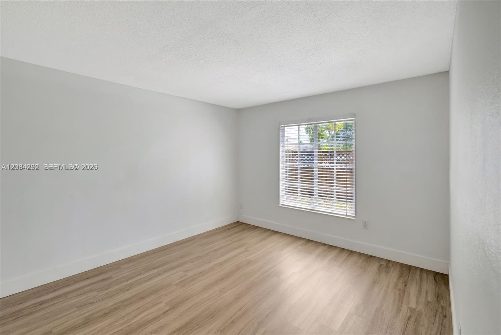 DORAL GARDENS II CONDO · #102 in Doral - Photo 12