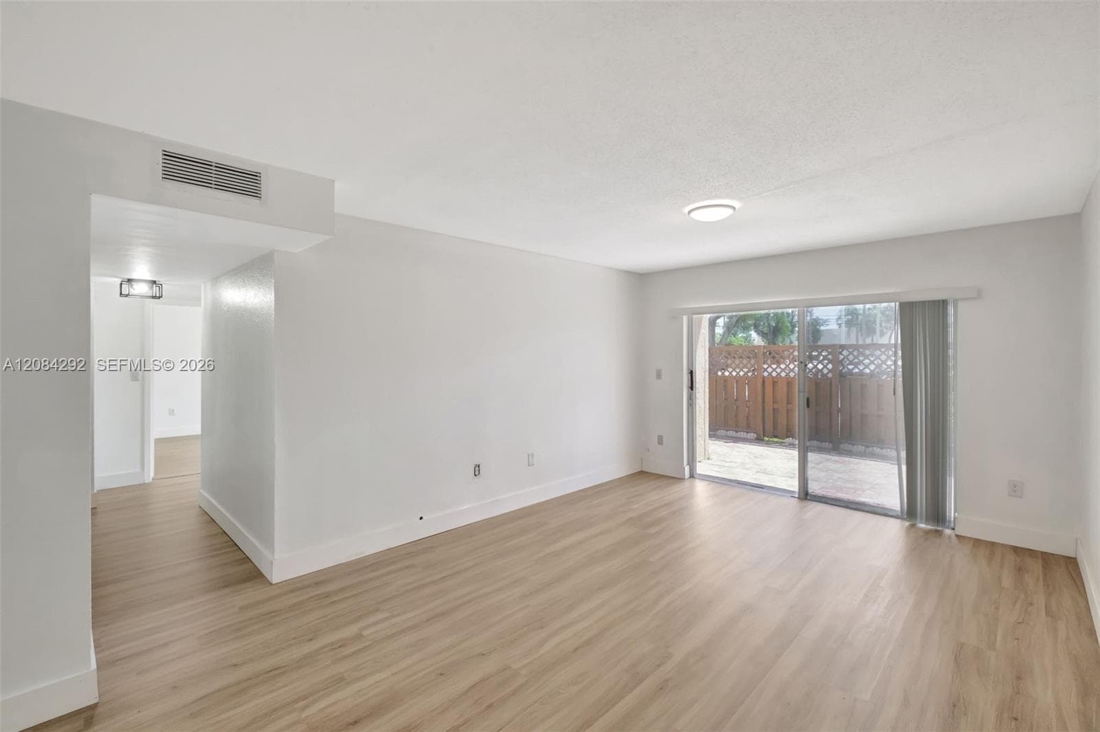 DORAL GARDENS II CONDO · #102 in Doral - Photo 4
