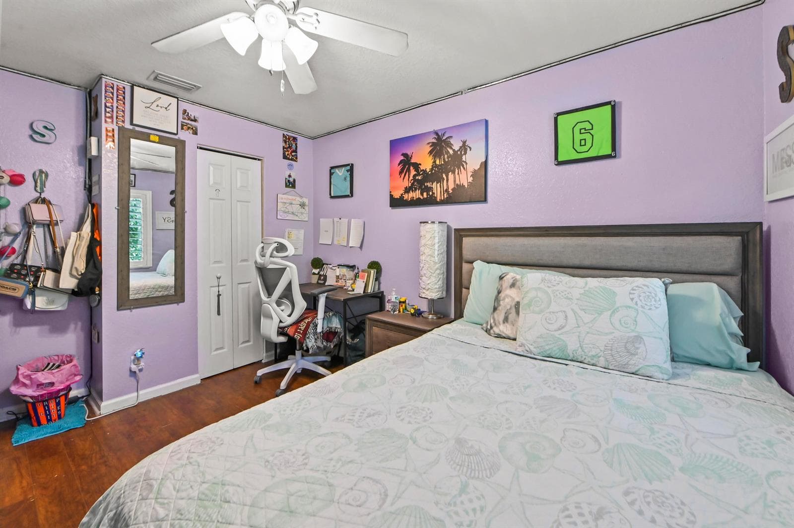 Bedroom