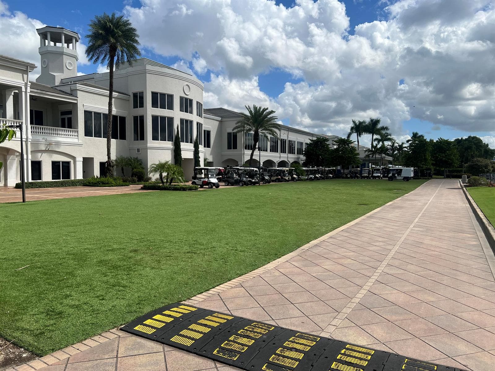 CLUB HOUSE IN THE BACK