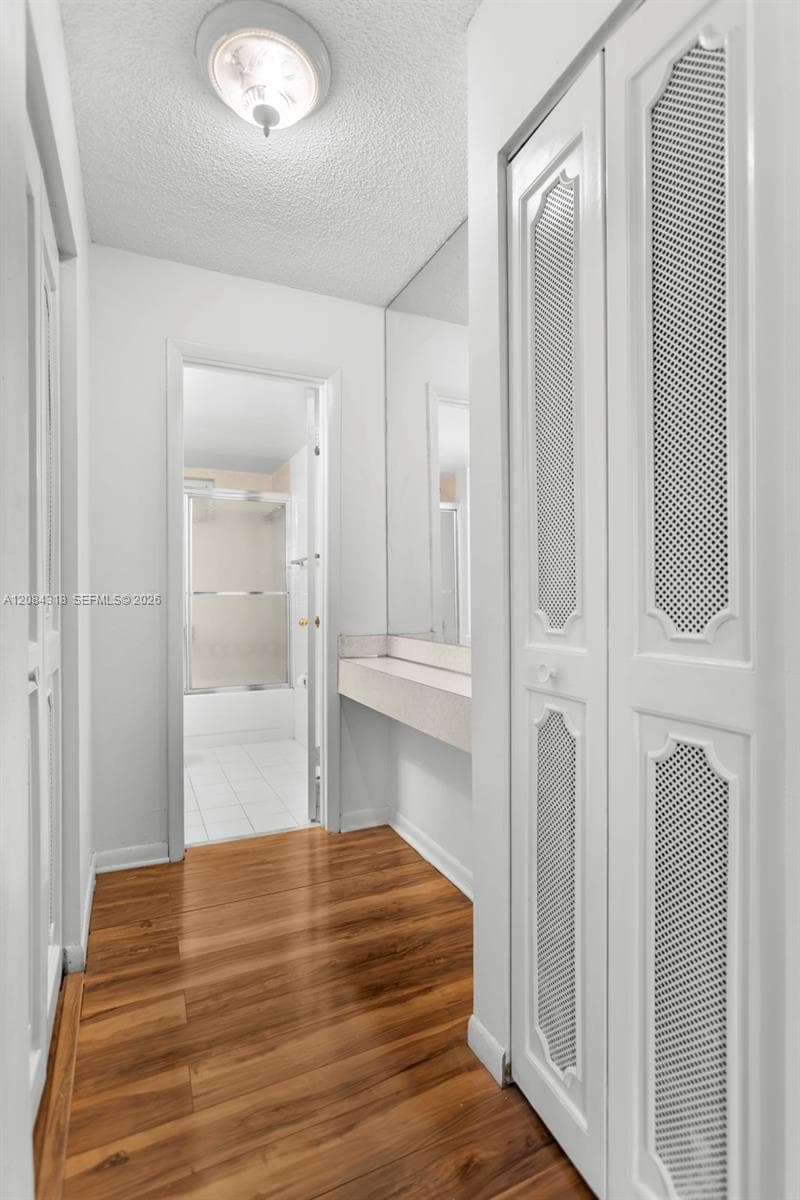 WEST BAY GARDENS CONDO · #211 in Miami Beach - Photo 12